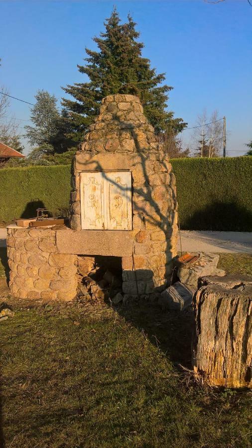 Hotel Chambre De La Baronne De Rochegrosse Saint-Maurice-en-Gourgois Zewnętrze zdjęcie